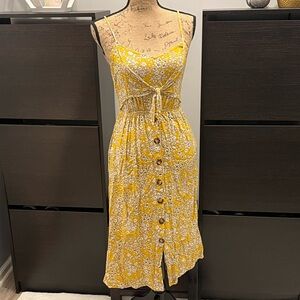 Yellow and white floral midi dress, size small, never used